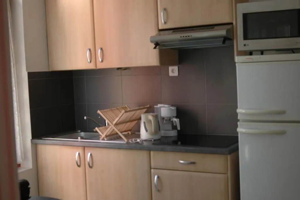 Appartement Courte Duree F1 Bron